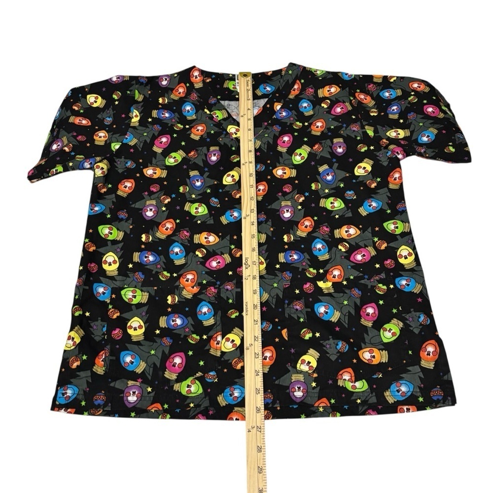 UA Christmas Light Bulbs V-Neck Scrub Top Women’s Size Small - Picture 12 of 13